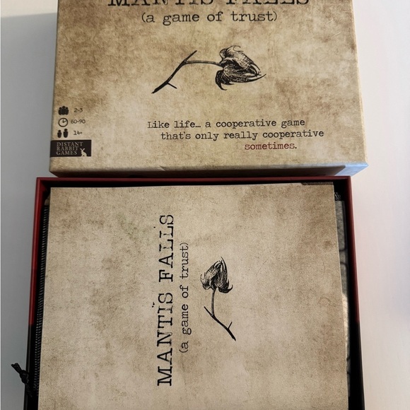 Mantis Falls Cooperative Game - Brown - Picture 3 of 4